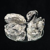 Kristallen glazen ambachten zwanen, schelpen en ringen op een ovale spiegel 9.5x6.5x6.5 cm