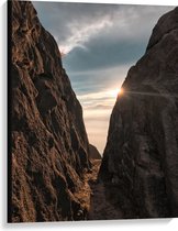 WallClassics - Toile - Soleil derrière les Montagnes - 75x100 cm Photo sur toile (Décoration murale sur toile)