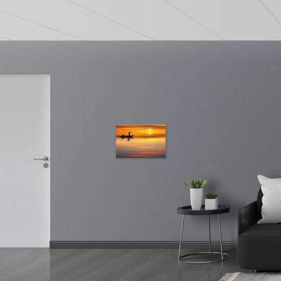 WallClassics - Dibond - Silhouette de Pêcheur sur Bateau avec Coucher de Soleil - Photo 60x40 cm sur Aluminium (Décoration murale en métal)