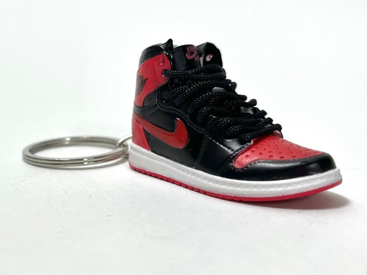 ShoeBlockX SneaKeys | Sleutelhanger | Tassenhanger | Nike Jordan 1 High Bred | Sneakers | Cadeau