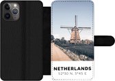 Bookcase Geschikt voor iPhone 11 Pro telefoonhoesje - Nederland - Molen - Weiland - Met vakjes - Wallet case met magneetsluiting