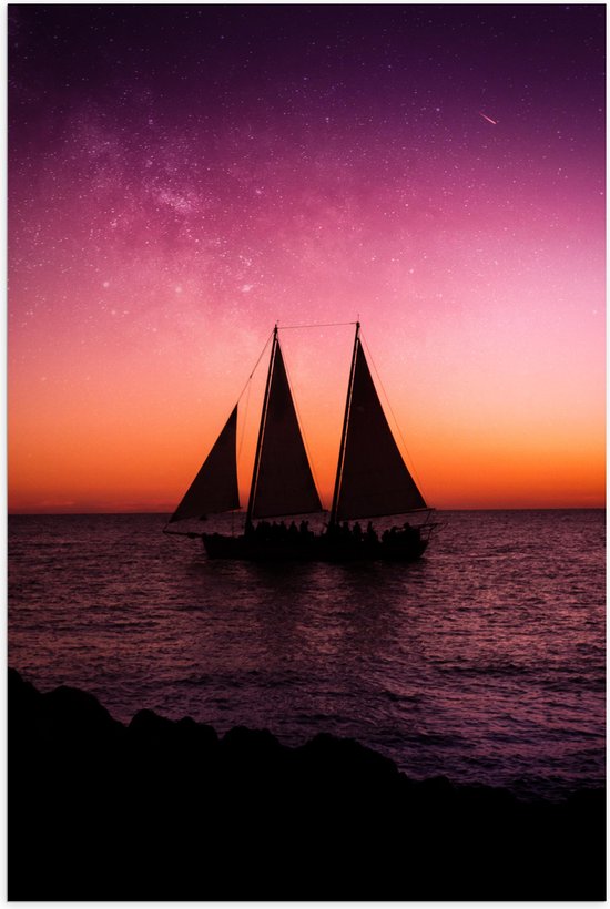 WallClassics - Poster brillant - Groot voilier avec soleil couchant et ciel violet - Photo 60 x 90 cm sur papier poster avec finition brillante