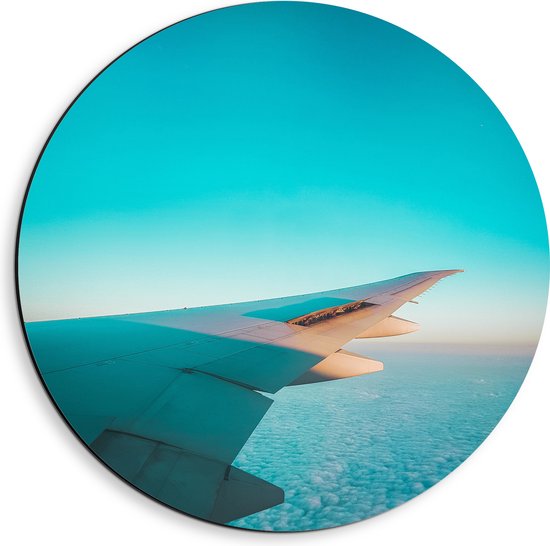 WallClassics - Dibond Muurcirkel - Witte Vleugel van Vliegtuig boven Schapenwolken - 40x40 cm Foto op Aluminium Muurcirkel (met ophangsysteem)