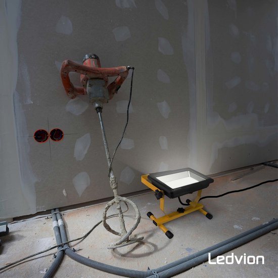 Ledvion - LED Bouwlamp - IP65 - 50W - 120lm/W - 6000L - Incl. 1 -5M Aansluit