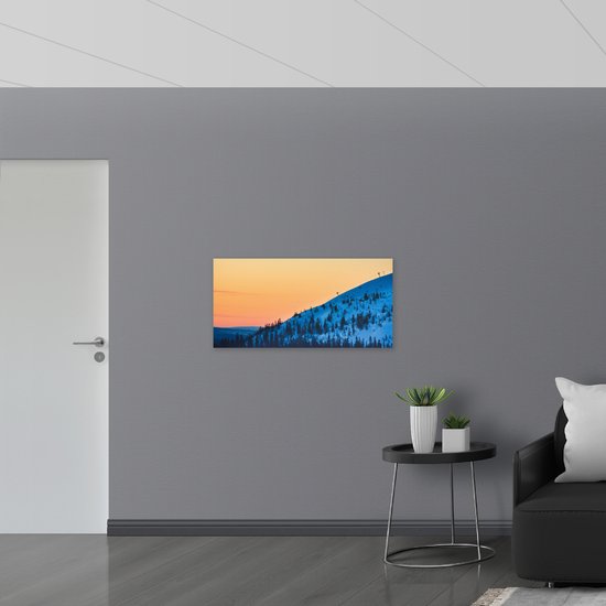 WallClassics - Dibond - Steep Wit Snowy Berg - 100x50 cm Photo sur Aluminium (Décoration murale en métal)