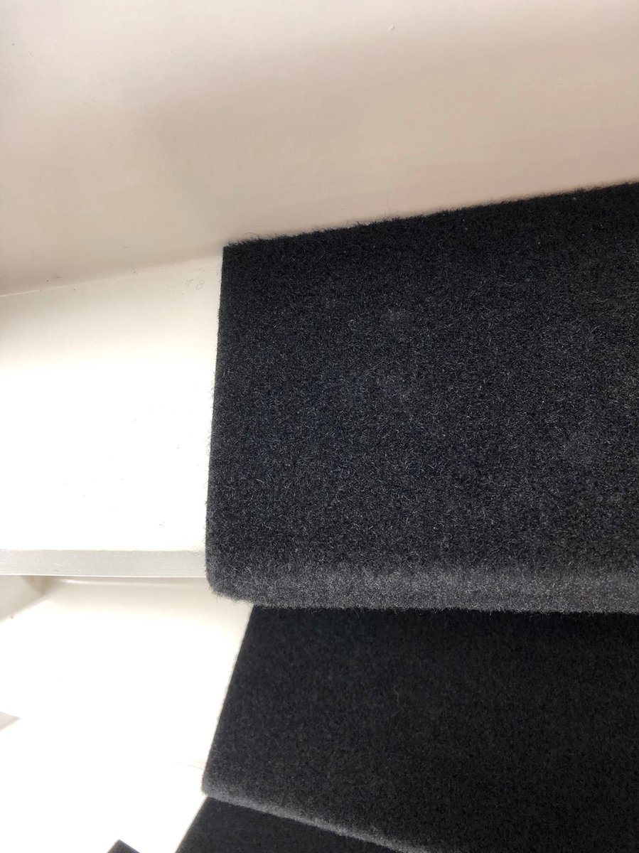 casa pura Leipzig Stair Mats Robust and Safe Set of 1 Textile Fibre Polypropylene 65 x 21 x 4 cm Anthracite