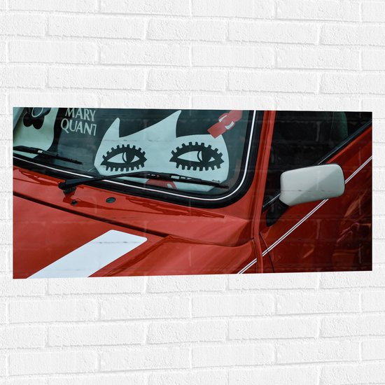 WallClassics - Muursticker - Tekening op Rode Auto - 100x50 cm Foto op Muursticker