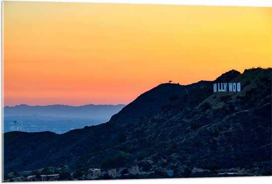 WallClassics - Acrylglas - Hollywood Sign met Zonsondergang - 105x70 cm Foto op Acrylglas (Wanddecoratie op Acrylaat)