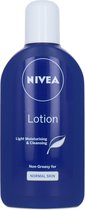 Nivea Light Moisturising & Cleansing Non-Greasy Body Lotion - 250 ml (voor normale huid)