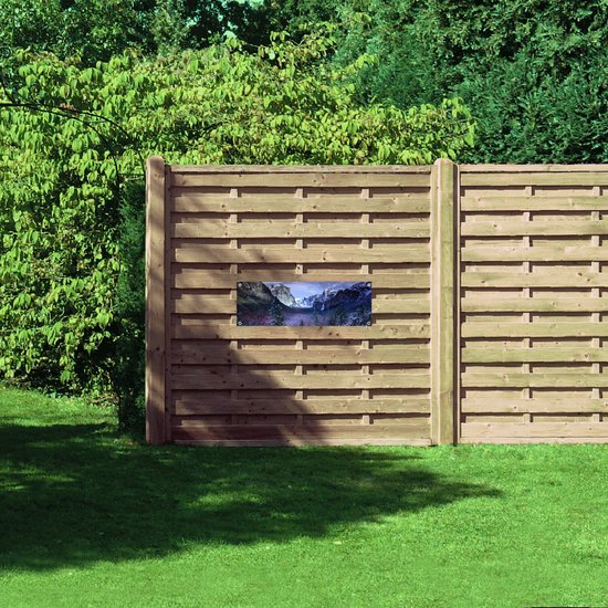 WallClassics - Poster de jardin - Montagnes enneigées avec Arbres et rochers - 90x30 cm Photo sur Poster de jardin (décoration murale pour l'extérieur et l'intérieur)