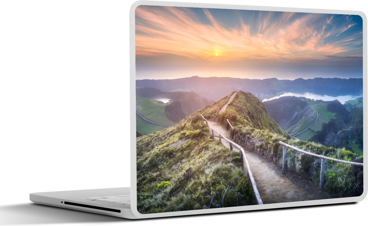 Laptop sticker - 13.3 inch - Bergen - Zon - Natuur - 31x22,5cm - Laptopstickers - Laptop skin - Cover