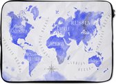 Laptophoes 13 inch - Wereldkaart - Waterverf - Blauw - Laptop sleeve - Binnenmaat 32x22,5 cm - Zwarte achterkant