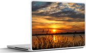Laptop sticker - 11.6 inch - Zonsondergang - Zee - Horizon - Lucht - Planten - 30x21cm - Laptopstickers - Laptop skin - Cover