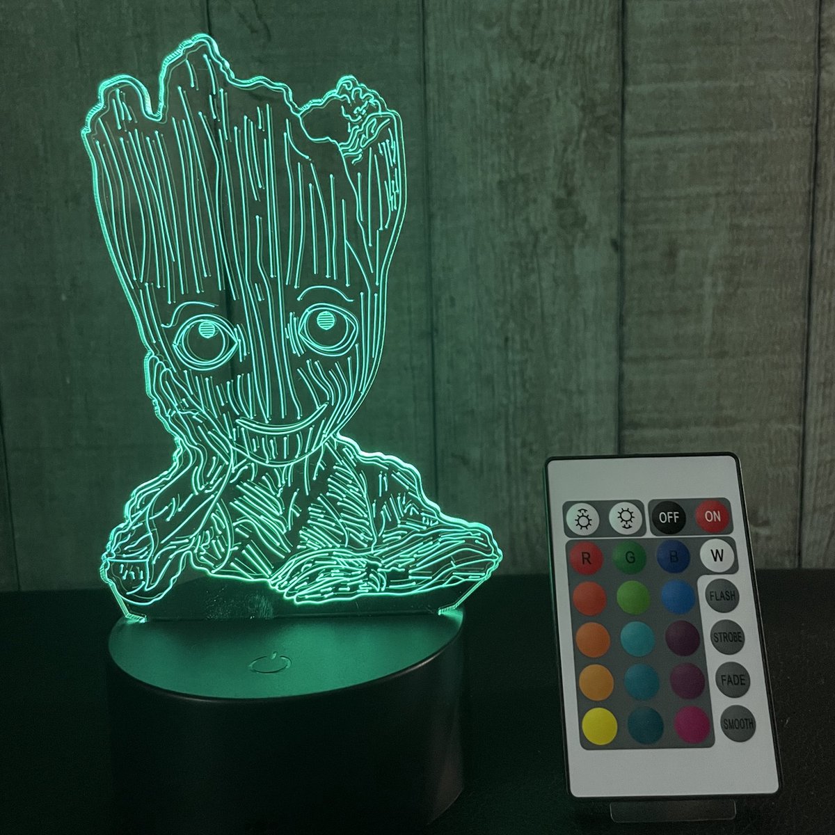 Klarigo® Nachtlamp – 3D LED Lamp Illusie – 16 Kleuren – Bureaulamp - Guardians of the Galaxy – I am Groot – Marvel - Nachtlampje Kinderen – Creative lamp - Afstandsbediening
