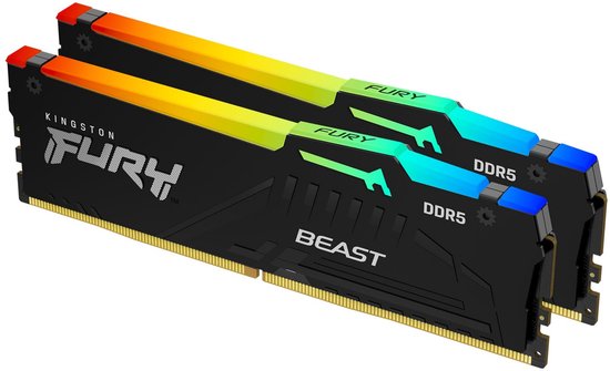 Twee zwarte Kingston Fury Beast DDR5 RAM-modules met regenboog RGB-verlichting.