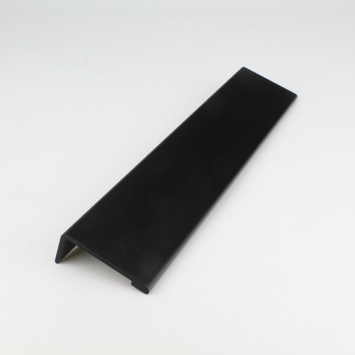 Deurgreep Dion - 160 mm - zwart - metaal - geschikt voor binnen - industrieel | Zwarte handgreep | Handgreep keuken | Ladegreep | Kast deurgreep |