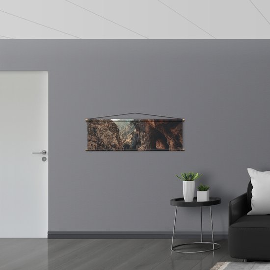 WallClassics - Textielposter - Tunnel in de Bergrand - 120x40 cm Foto op Textiel