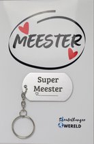 Super meester Sleutelhanger inclusief kaart - meester cadeau - meester - Leuk kado voor je meester om te geven - 2.9 x 5.4CM