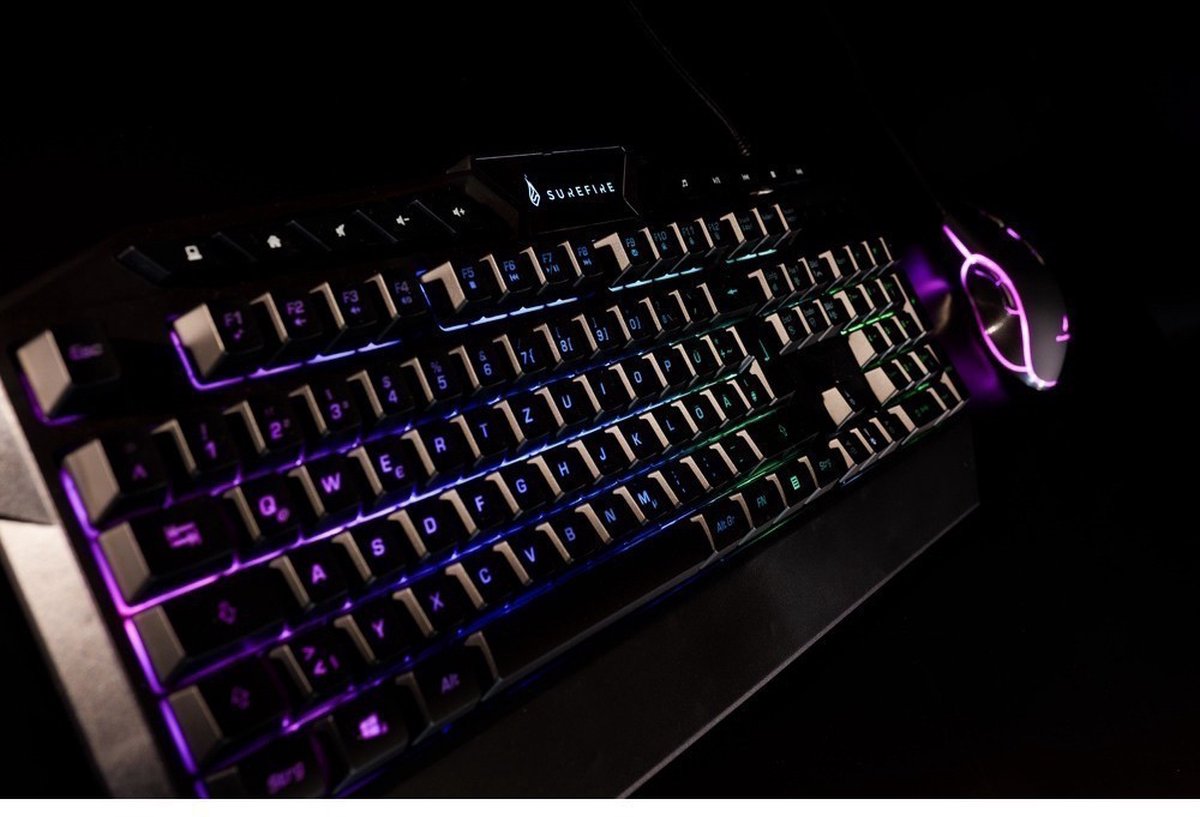 KingPin Set (AZERTY(FR)/7-knops RGB/Muis Pad)