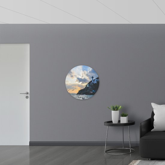 WallClassics - Cercle mural en panneau de mousse PVC - Vogels volant le long des Montagnes côtières - Photo 70 x 70 cm sur cercle mural (avec système de suspension)