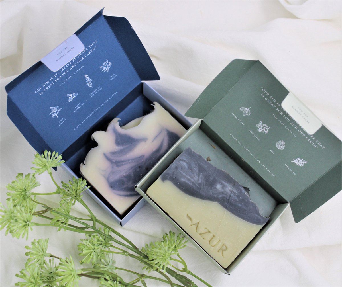 Geschenkset Blue Sea - Cadeau voor vrouwen - Giftbox vrouwen - Duurzaam cadeau vrouw - Natuurlijke zeep - Handgemaakt - Plasticvrij - 100 gr