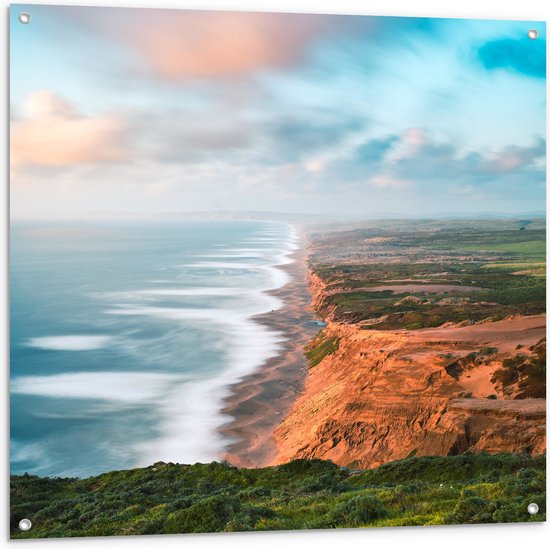 WallClassics - Tuinposter – Landschap met Begroeiing langs Zee - 100x100 cm Foto op Tuinposter  (wanddecoratie voor buiten en binnen)