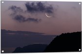 WallClassics - Poster de Jardin - Lune Étroite Avec Nuages et Montagnes - 90x60 cm Photo sur Poster de Jardin (décoration murale pour l'extérieur et l'intérieur)