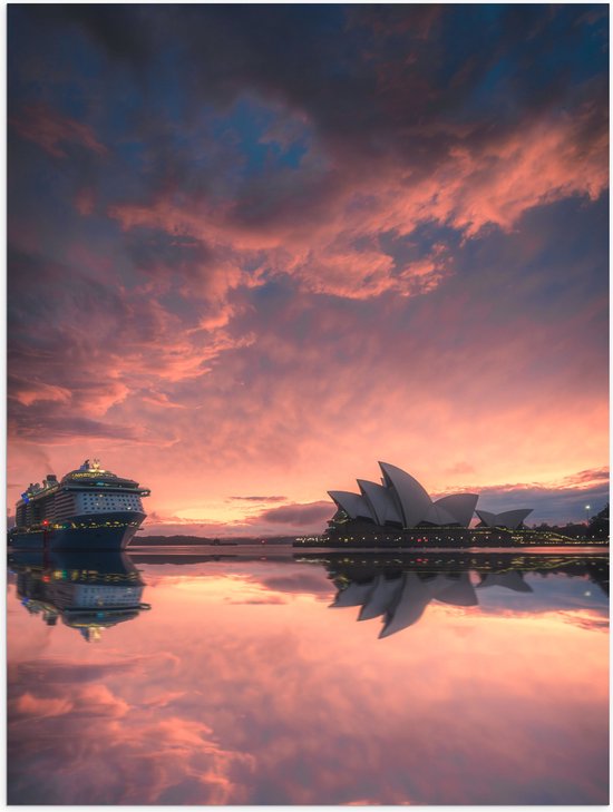 WallClassics - Poster Glanzend – Sydney Opera House met Zonsondergang - 30x40 cm Foto op Posterpapier met Glanzende Afwerking