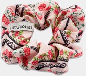 Liet & Joliet scrunchie Rose  - Satijnzachte glanzende stof met roos-motief