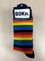 SOKn. trendy sokken *REGENBOOG zwart* maat 40-46 (Ook leuk om kado te geven !)