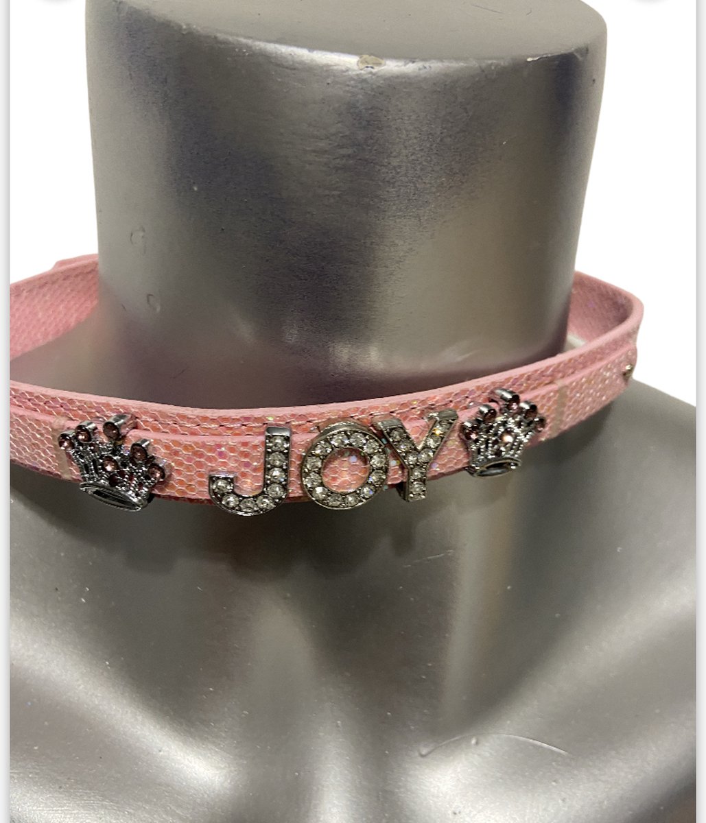 Body Pleasure Roze Halsband met Luxe Steentjes – Naam Joy