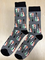 SOKn. trendy sokken *GITAAR*(grijs)maat 40-46 (ook leuk om kado te geven !)