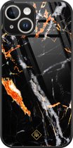 Casimoda® hoesje - Geschikt voor iPhone 14 - Marmer Zwart Oranje - Luxe Hard Case Zwart - Backcover telefoonhoesje - Zwart