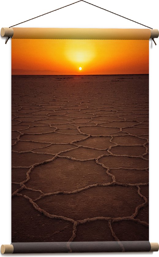 WallClassics - Textielposter - Namak Lake - Iran met Zonsondergang - 40x60 cm Foto op Textiel