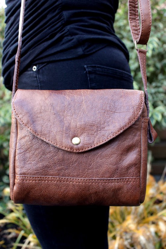 Petit sac bandoulière en cuir de buffle naturel du Népal, modèle Banke |  bol.com
