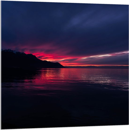 WallClassics - Acrylglas - Roze Lucht boven Zee - 100x100 cm Foto op Acrylglas (Met Ophangsysteem)