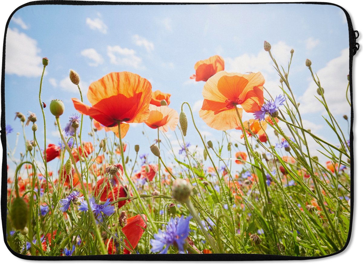 Laptophoes 14 inch - Bloemen - Klaproos - Lente - Natuur - Rood - Blauw - Laptop sleeve - Binnenmaat 33x23 cm - Zwarte achterkant