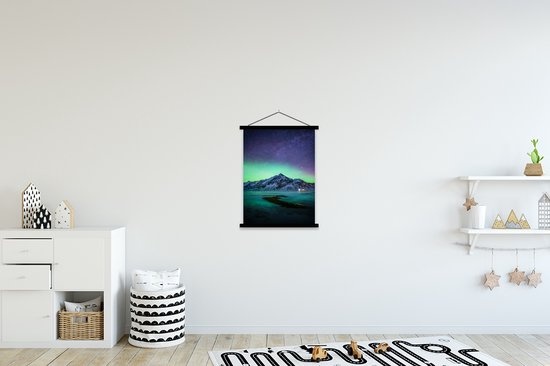 Porte-affiche avec affiche - Affiche scolaire - Berg - Aurores boréales - Suède - Neige - Vert - Hiver - 60x80 cm - Lattes noires