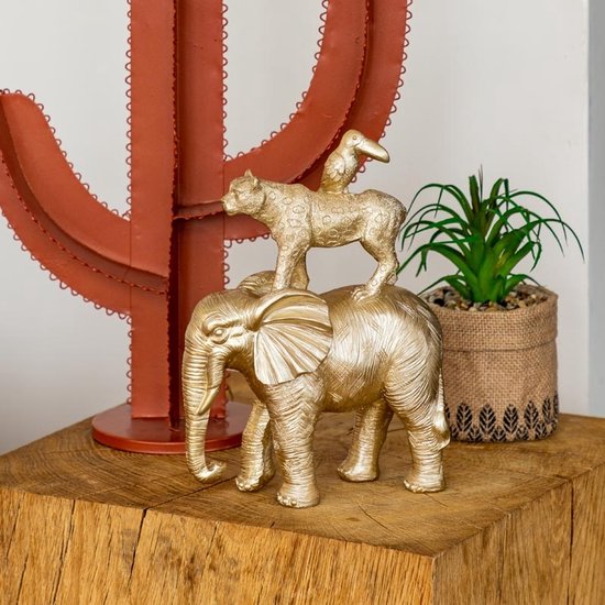 Beeld Van De Sculptuur Van Lord Ganesha Redactionele Fotografie - Image of gravure, viering
