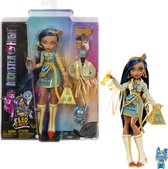 Monster High Cleo De Nile Doll With Pet And Accessories