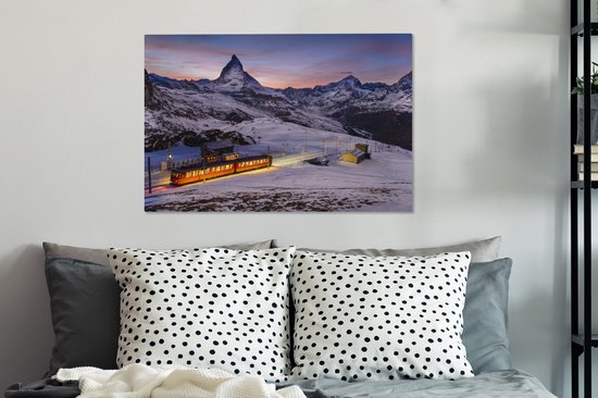 Peintures sur toile - Train à travers le paysage enneigé en Suisse au lever du soleil - 90x60 cm - Décoration murale