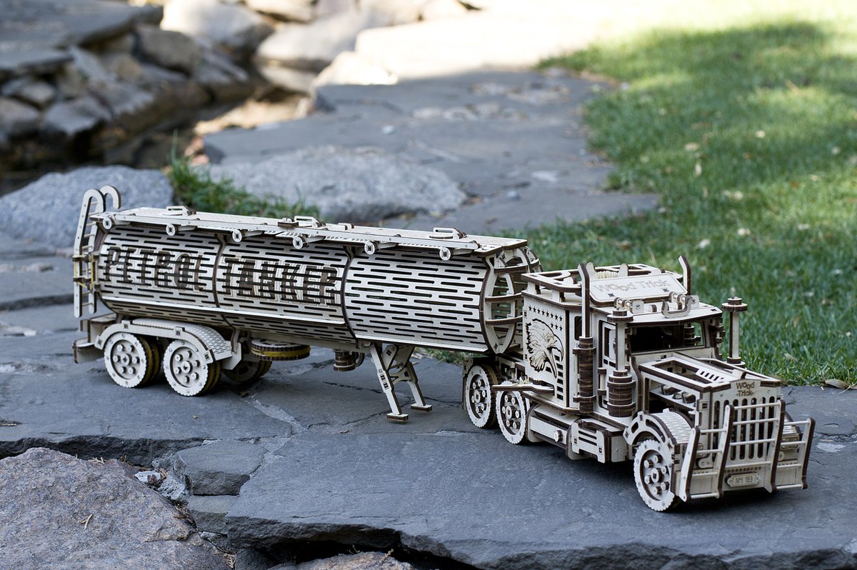 Wood Trick – Modelbouw 3D houten puzzel – de Tankaanhangwagen – Tank Trailer – Uitbreiding op Grote Vrachtwagen Big Rig - 220 stuks - Geen lijm noch verf nodig! — afbeelding 18