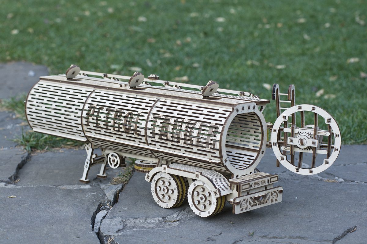 Wood Trick – Modelbouw 3D houten puzzel – de Tankaanhangwagen – Tank Trailer – Uitbreiding op Grote Vrachtwagen Big Rig - 220 stuks - Geen lijm noch verf nodig! — afbeelding 12