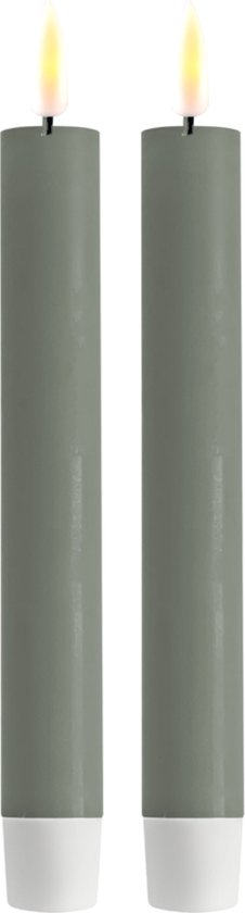 Bougie tige couleur vert sauge (L/H/P) 2x18x2cm