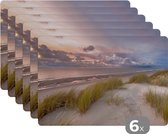 Placemat - Placemats kunststof - Strand - Zee - Duin - Nederland - Roze - 45x30 cm - 6 stuks - Hittebestendig - Anti-Slip - Onderlegger - Afneembaar