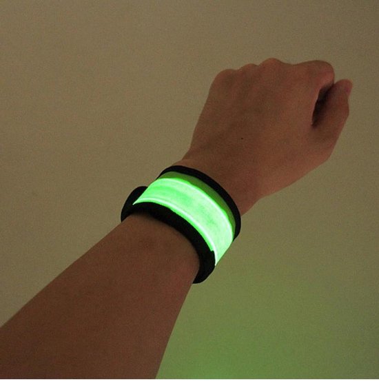 Siècle des Lumières de course verts LED / feu de course / bracelet de Sport / bracelet de vélo / bracelet réfléchissant / Siècle des Lumières réglables / bracelet de poignet / Siècle des Lumières de poignet