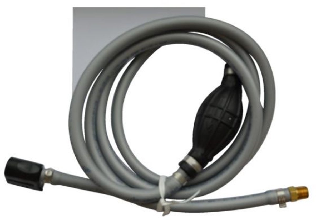 Mercury Brandstofslang met pompbal en connector (8M0054324) Quicksilver