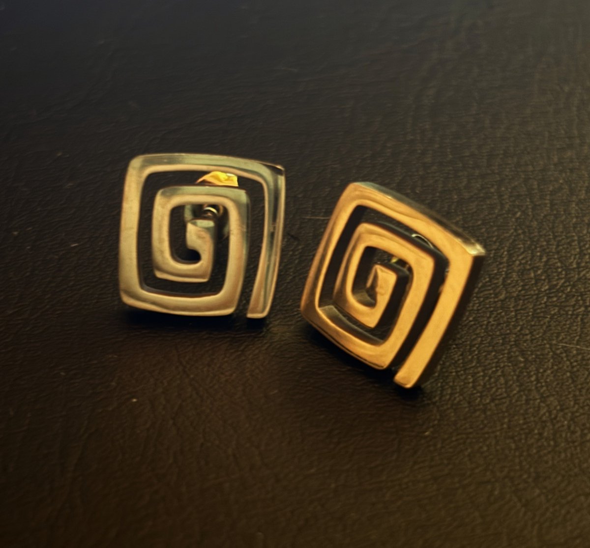 No-Fade Goud-Stijl Spiraalvorm Vergulde Oorbellen Sieraden Voor Dames En Heren