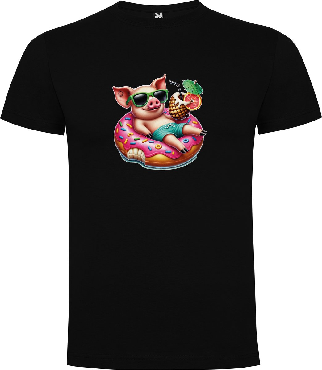 Zwart T-Shirt met “Kleurrijke Varken met Ananas Cocktail in Donut zwemband – Feest – Vakantie – Chillen “ Print Full Color Maat L