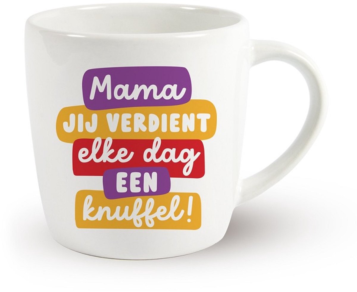 MIKO - Moederdag mok - MAMA JIJ VERDIENT ELKE DAG EEN KNUFFEL